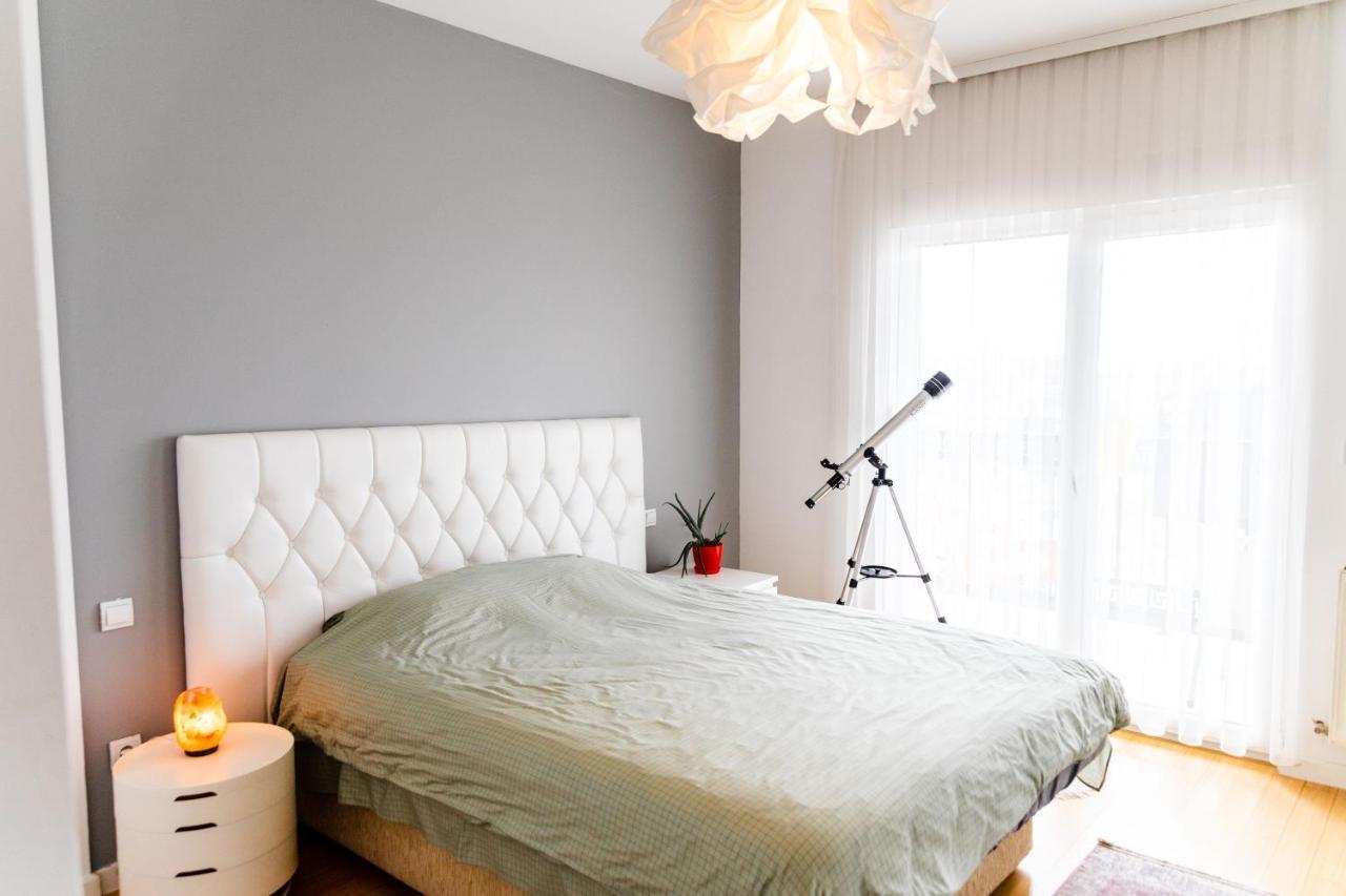 Modern Apartment With A View Feels Like Home Prishtinë Luaran gambar